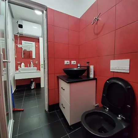 아파트 Lindita 티라나